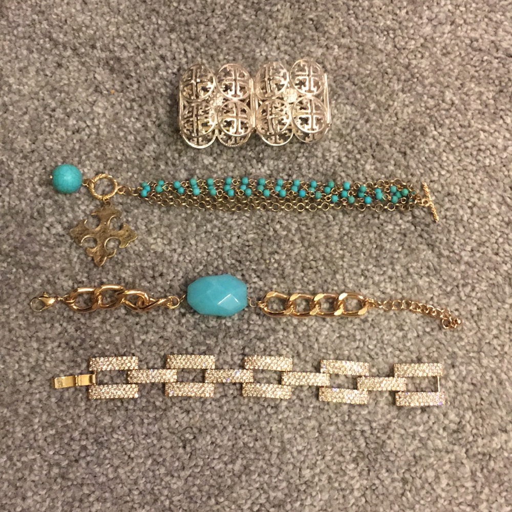 4 bracelets